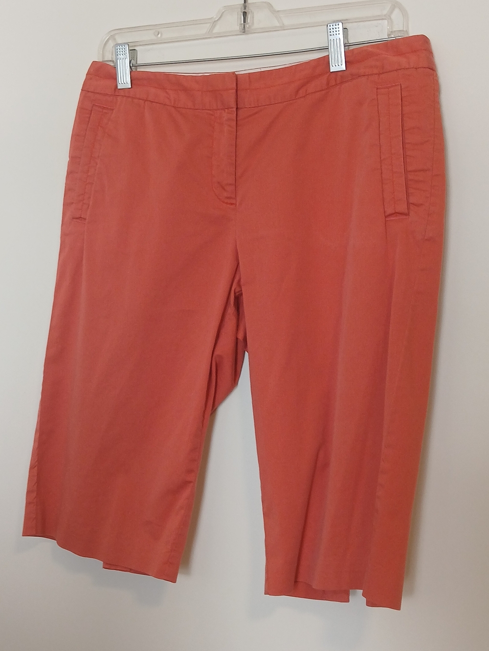 Tommy Bahama Coral Pull-On Capri Bermuda Shorts Pants